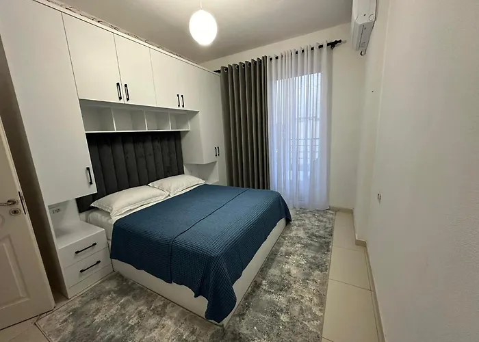 公寓 Albania,tirana,kamez *