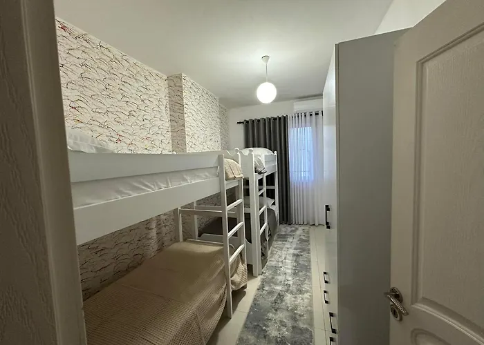 Albania,tirana,kamez * Kamëz